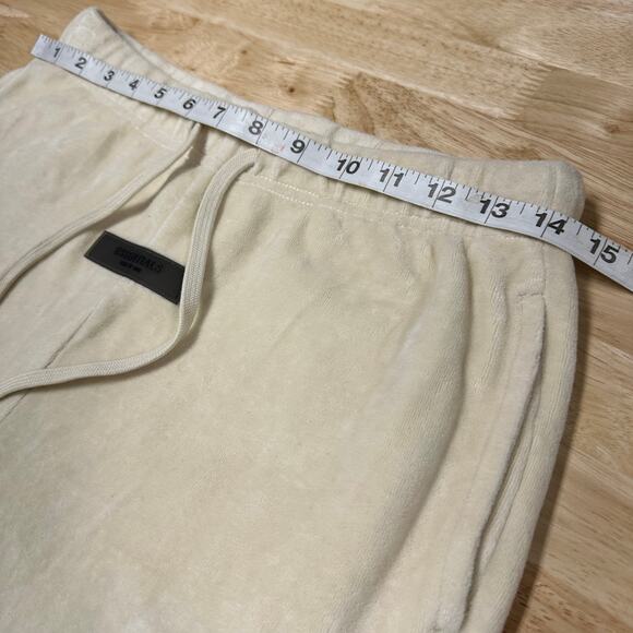 Fear of God Essentials Tan Drawstring Velour Track Pants Women's Size Small NWT - Picture 10 of 12